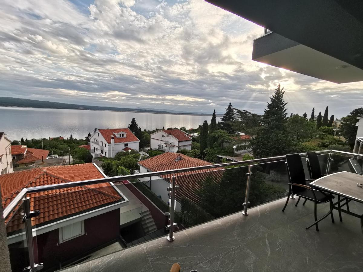 דראמליי Apartments Blazevic, Heated Pool&Jacuzzi מראה חיצוני תמונה